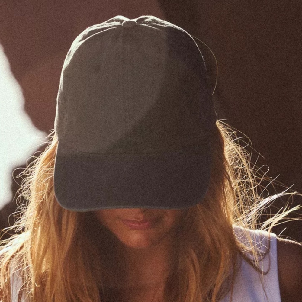 Black Vintage Baseball Cap - Picture 3 of 3